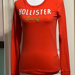 Holister long sleeve tshirt